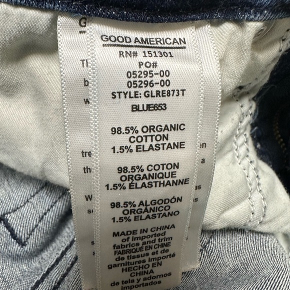 Good American GOOD LEGS RAW STEP HEM
